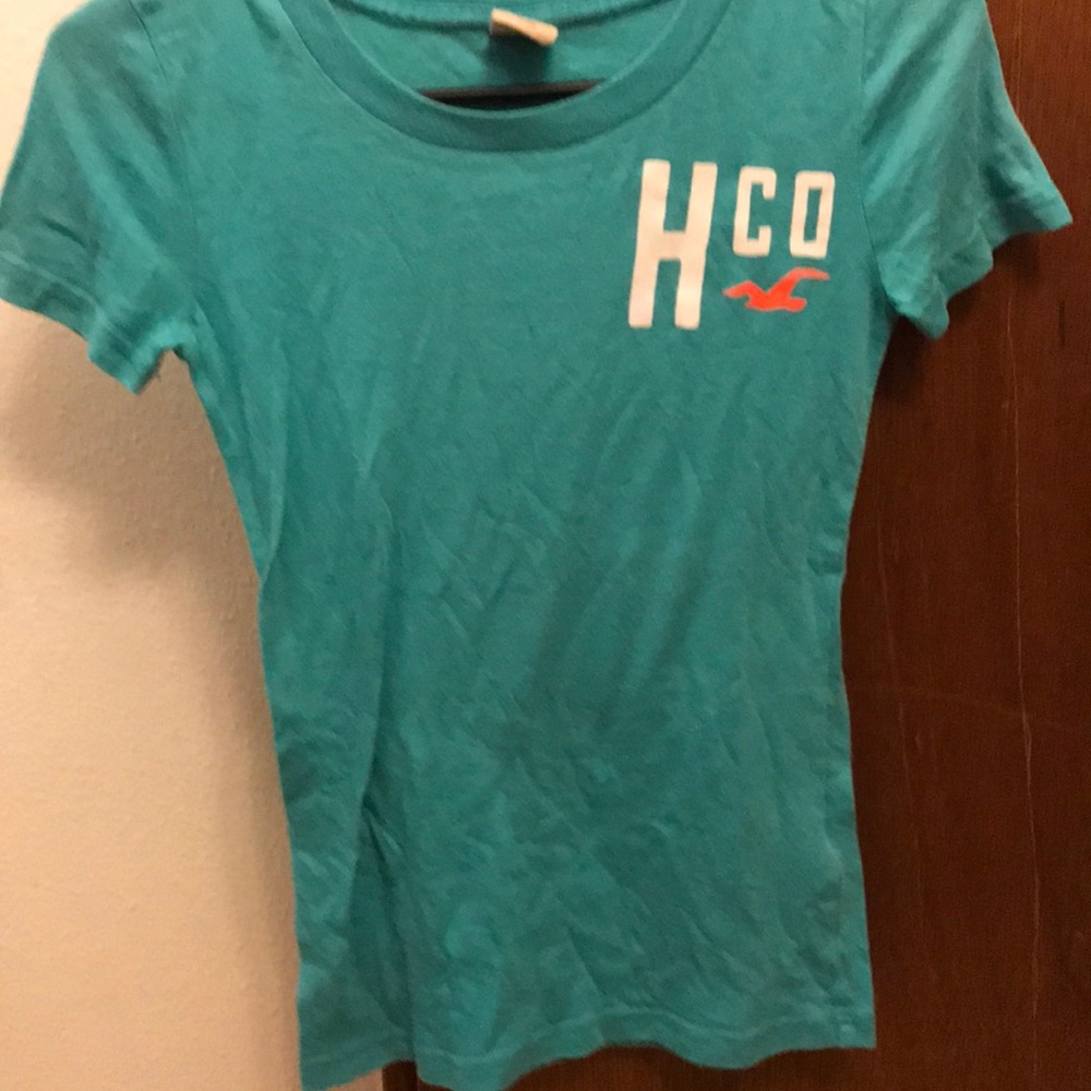 Hollister shirt